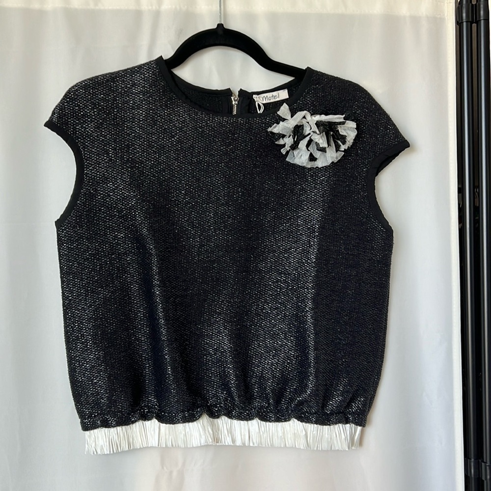 Motel Italian Woven Raffia Top